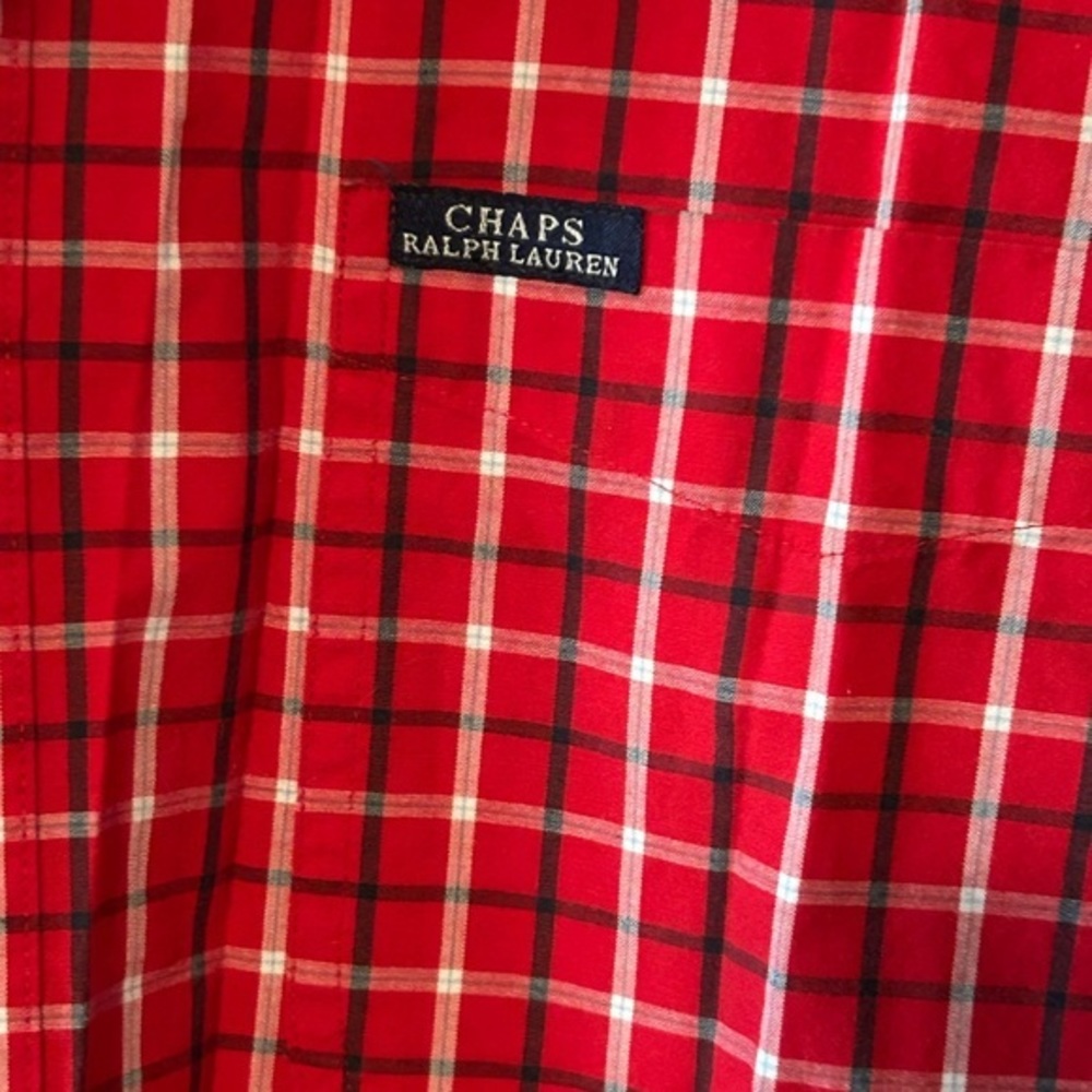 CHAPS Easy Care Plaid Short Sleeve Men’s Large‎ Pit to pit 24 Length 34